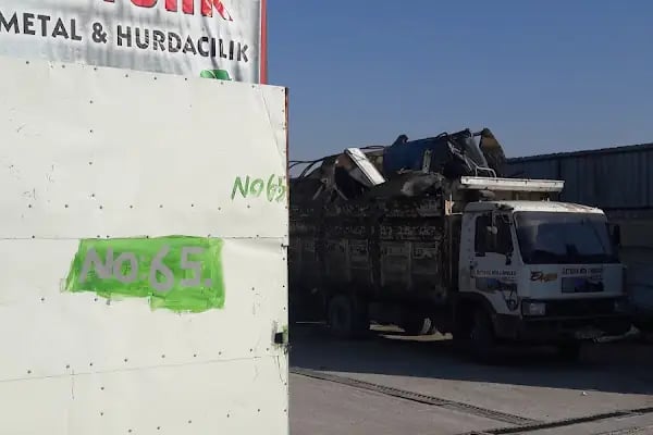 Öztürk metal ve hurdacıık geridönüşüm - Resim 2