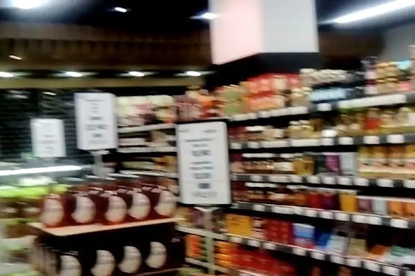 VARLIKLI MARKET TOPTAN&amp;PERAKENDE - Resim 20