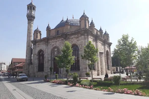 Yapı Kredi - Mevlana Şubesi - Resim 3