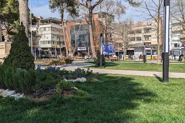Gemlik Otobüs Garajı - Resim 3