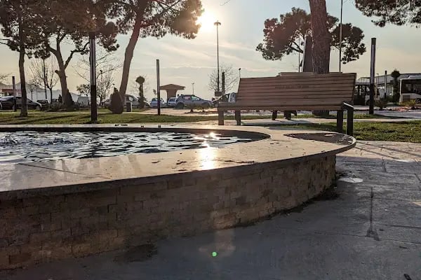 Gemlik Otobüs Garajı - Resim 6