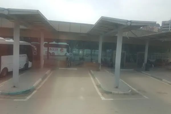 Gemlik Otobüs Garajı - Resim 19