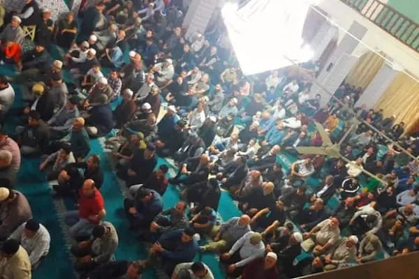 Tepekum Yeşil Camii - Resim 10