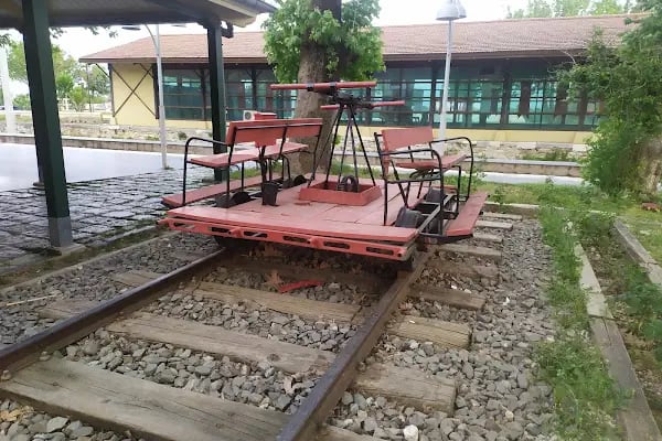 Tcdd Bayındır Tren Garı - Resim 11