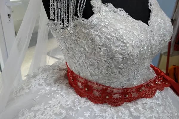 Mavi Gül Moda Evi Gülderen Kılınç - Resim 3
