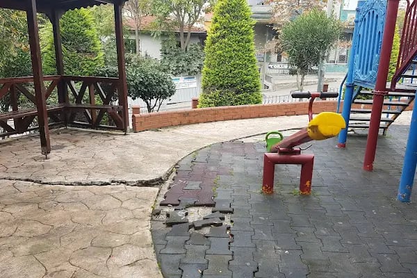 Şerife Bacı Parkı - Resim 10