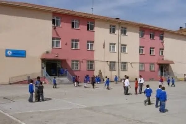 Demirsaç İöo - Resim 1