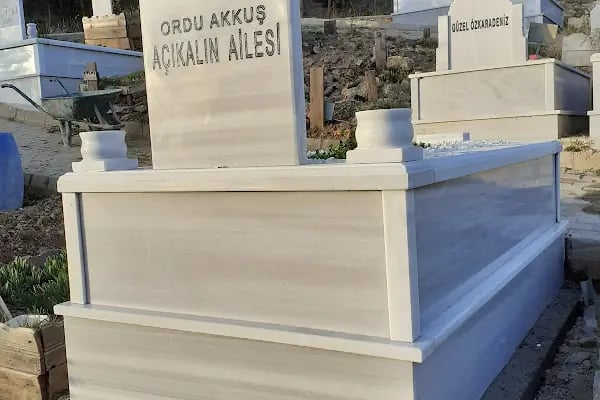 İmrahor Mezarlığı - Resim 4