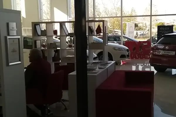 Karahallılar Otomotiv FIAT Yetkili Bayi - Resim 12
