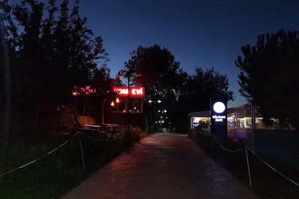 Gümüşpala Nejat Uygur Açıkhava Sahnesi - Resim 4