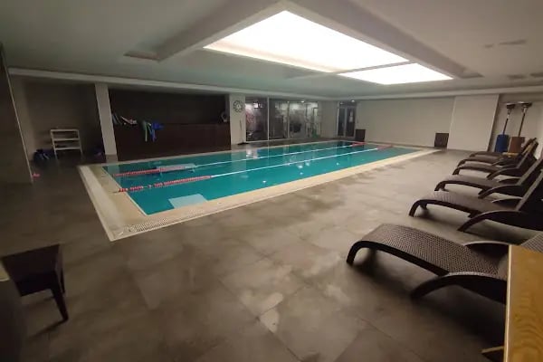 Ataşehir Bölgesi Özel Yüzme Kursu - Resim 3