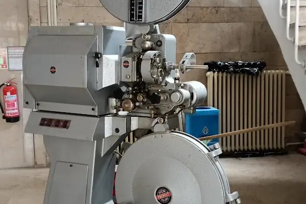 Ankara Üniversitesi İletişim Fakültesi - Resim 7