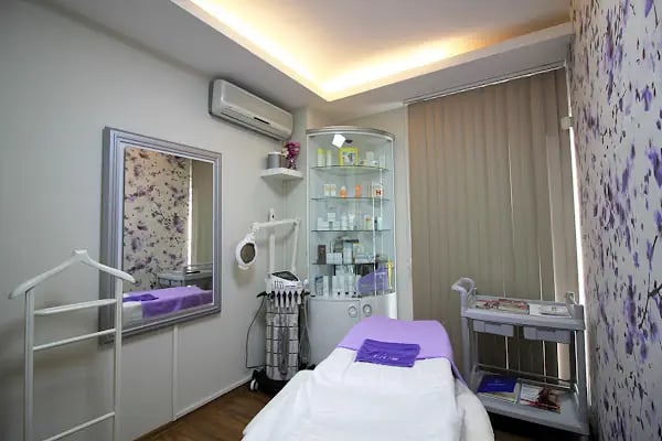 Estetik Plastik Cerrahi Uzmanı Dr.Erhan Şafak - Resim 15