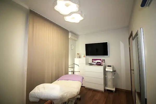 Estetik Plastik Cerrahi Uzmanı Dr.Erhan Şafak - Resim 14