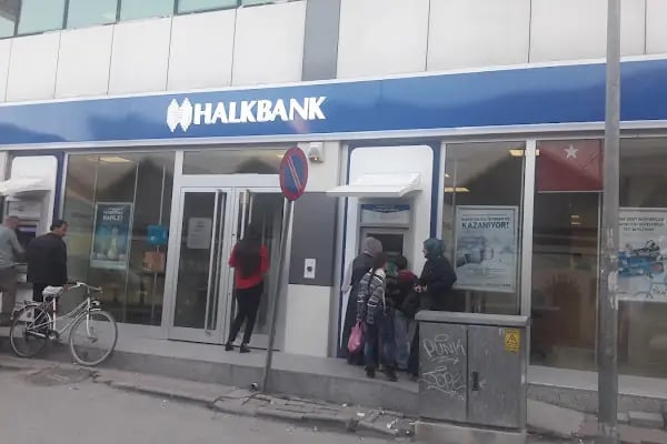 Halkbank Aziziye Şubesi - Resim 5