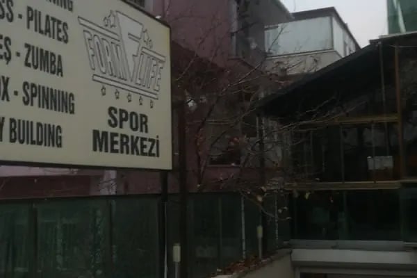 Form Life Fitness Spor Salonu - Resim 12