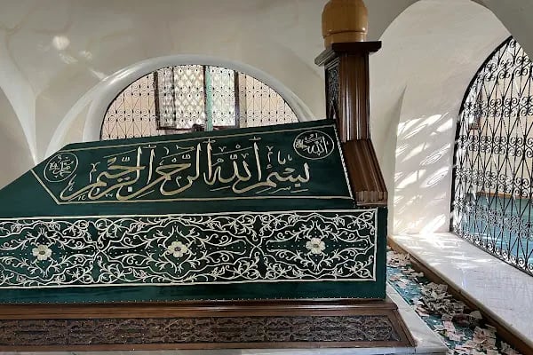 Hz Ukkaşe Türbesi - Resim 7