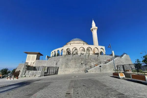 Hz Ukkaşe Türbesi - Resim 3