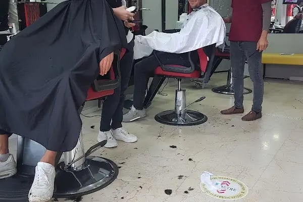 ATAOĞLU ERKEK KUAFÖRÜ - Resim 17