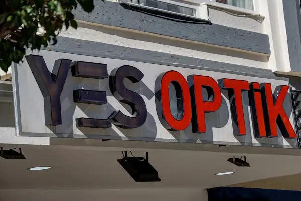 Yes Optik - Resim 20