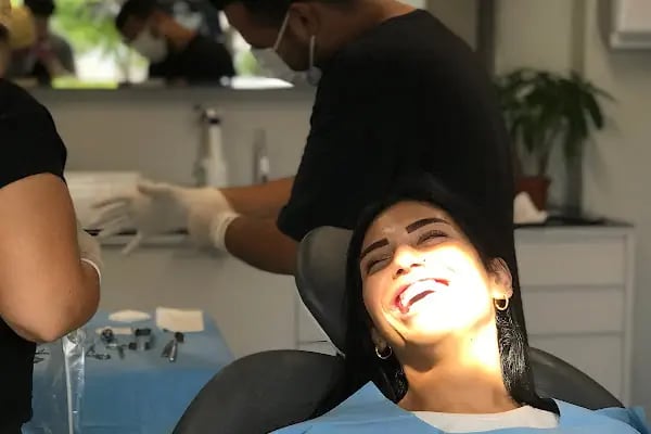 Denizli Diş Hekimi Hande Nur Duru - Resim 8