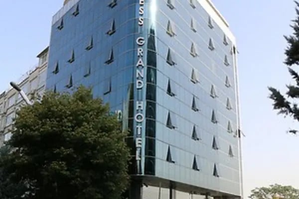 Business Grand Hotel - Resim 10