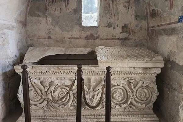 St.Nicholas Kilisesi - Resim 3