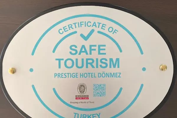 Astopia Hotel &amp; Cafe - Resim 10