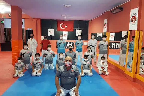PARS KARATE SPOR KULÜBÜ - Resim 2