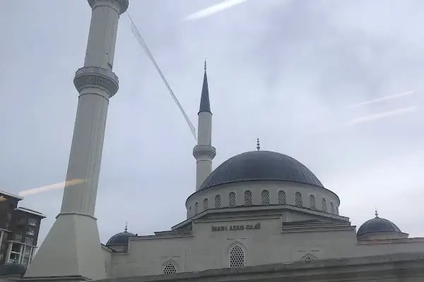 İmam-I Azam Camii - Resim 1