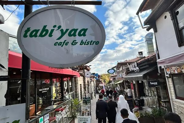 Tabi Yaa Cafe - Resim 3