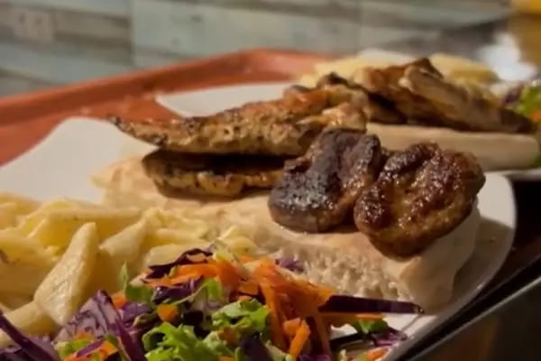 Tabi Yaa Cafe - Resim 16