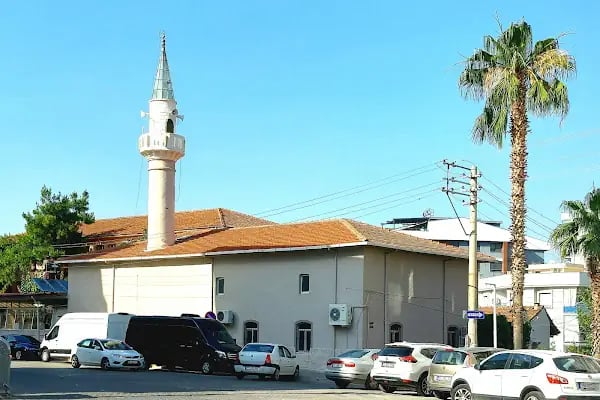 Yukarı Çarşı Cami - Resim 1