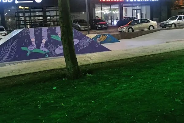 MRT Bilardo Cafe - Resim 4