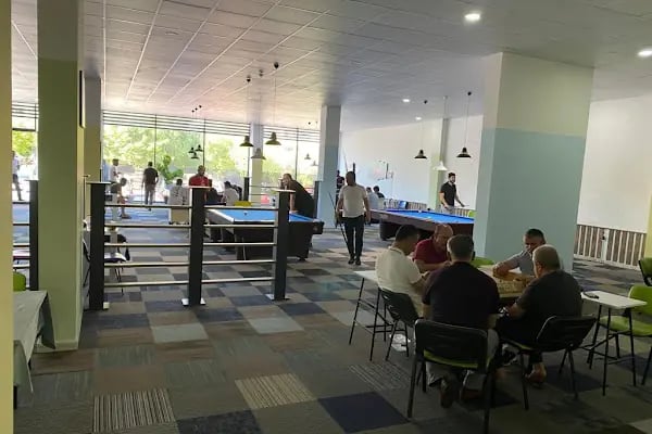 MRT Bilardo Cafe - Resim 3