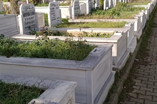 Cebeci Mezarlığı - Resim 19