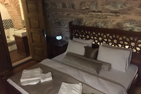 Issız Han Tarihi Butik Hotel Bursa - Resim 13