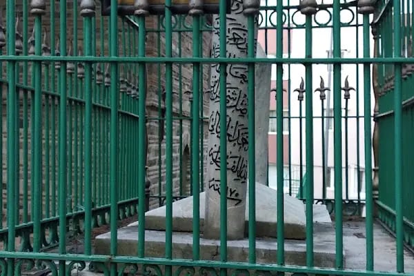 Molla Hüsrev Hazretleri Türbesi - Resim 5