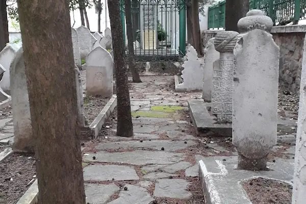 Molla Hüsrev Hazretleri Türbesi - Resim 9