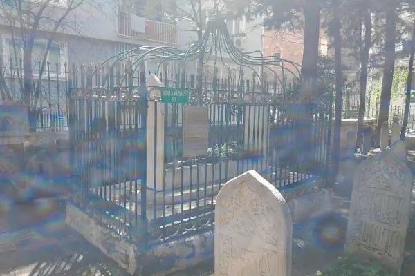 Molla Hüsrev Hazretleri Türbesi - Resim 13