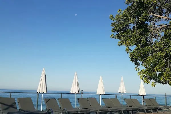 Floria Beach Hotel - Resim 12