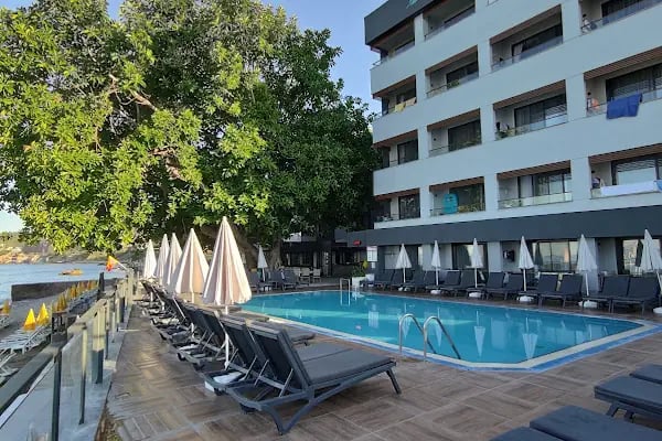 Floria Beach Hotel - Resim 15