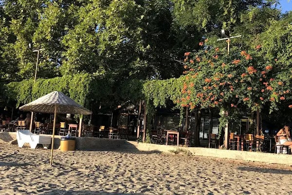 Çınaraltı Beach - Resim 14
