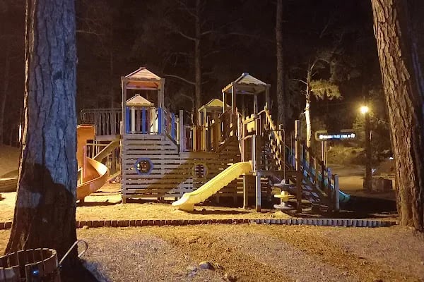 Kızılalan Orman Parkı - Resim 14