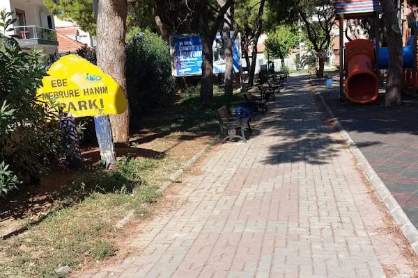 Ebe Mebrüre Hanım Parkı - Resim 19
