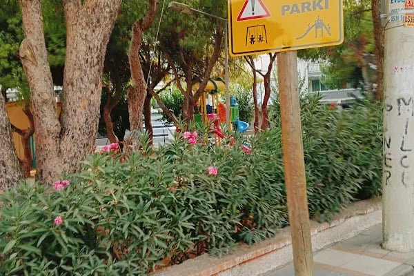 Ebe Mebrüre Hanım Parkı - Resim 6