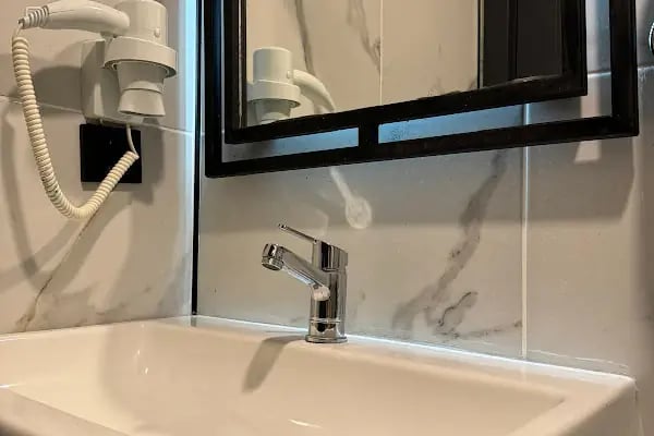 D Twins Airport Hotel - Resim 13