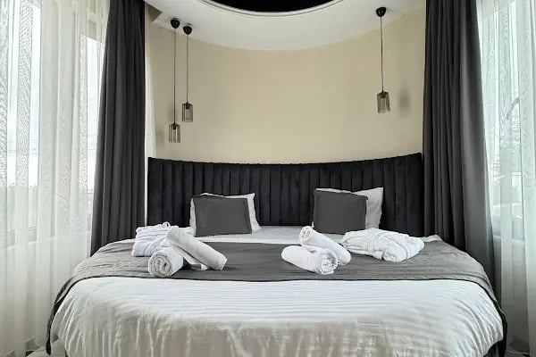 D Twins Airport Hotel - Resim 4