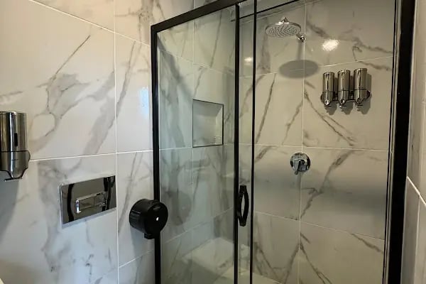 D Twins Airport Hotel - Resim 17