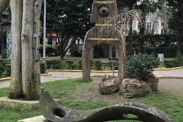 Değirmendere Açık Hava Ahşap Heykel Müzesi - Resim 1